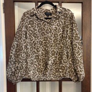 Banana Republic Floral Button Down Shirt in Olive Green, Size Large